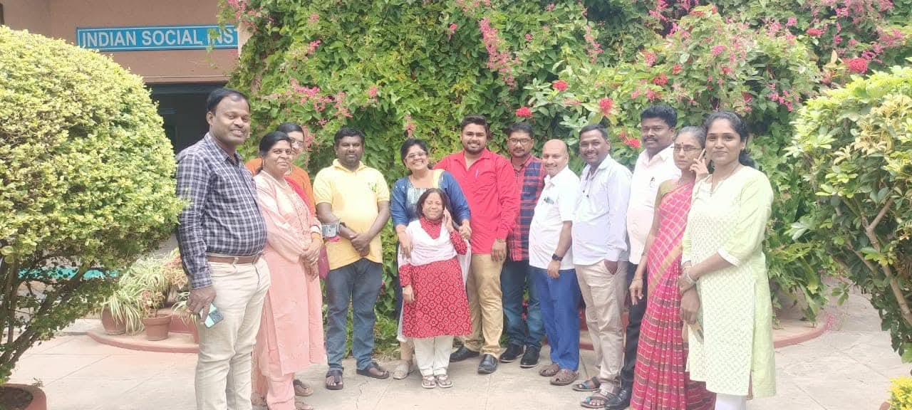 Team KARMIK's — Indian Social Institute Visit